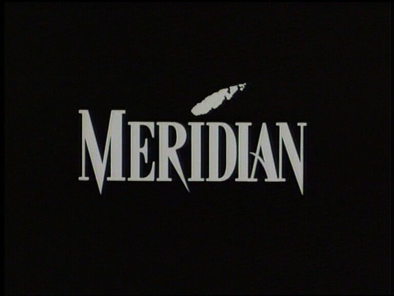 Charlie Spradling,Sherilyn Fenn in Meridian (1990)